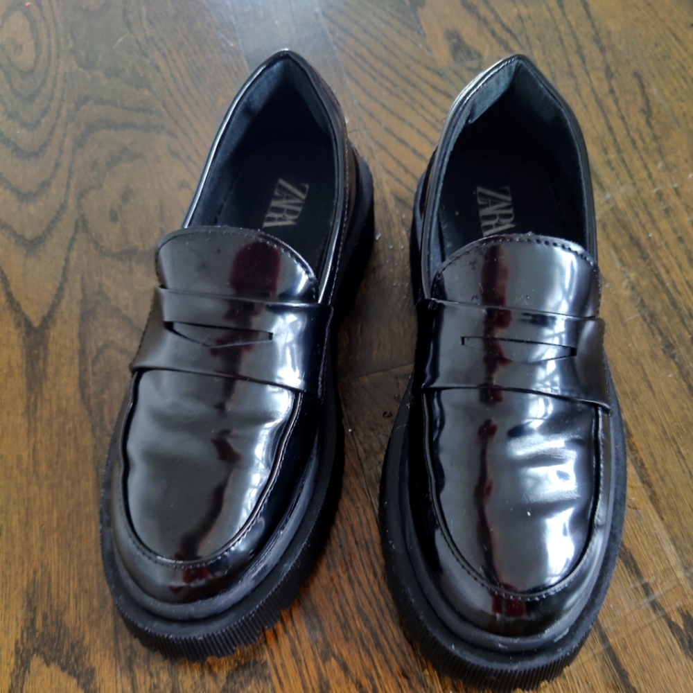Zara Girls Loafers size 35